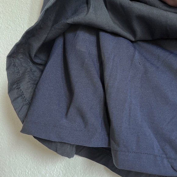 NAVY PLEATED COTTON SKIRT - Picture 4 of 4